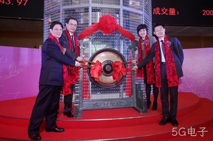 首发上市成功股价一字涨停 首发上市成功股价一字涨停